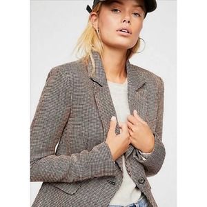 Free People Chess 100% Linen Houndstooth Plaid Blazer Jacket in Garnet